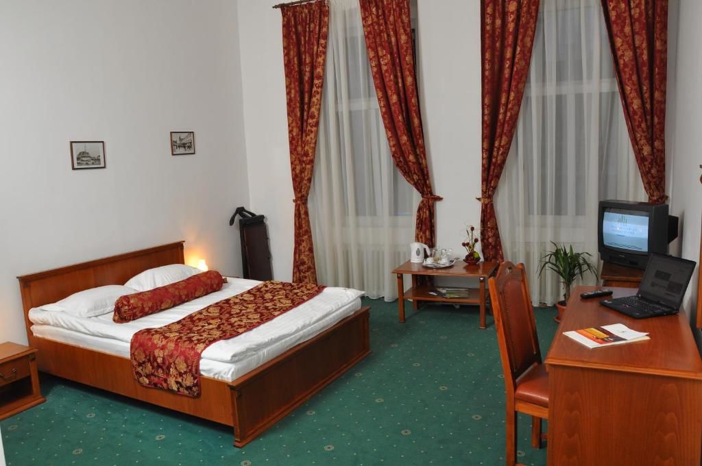 Отель Hotel Transilvania Клуж-Напока