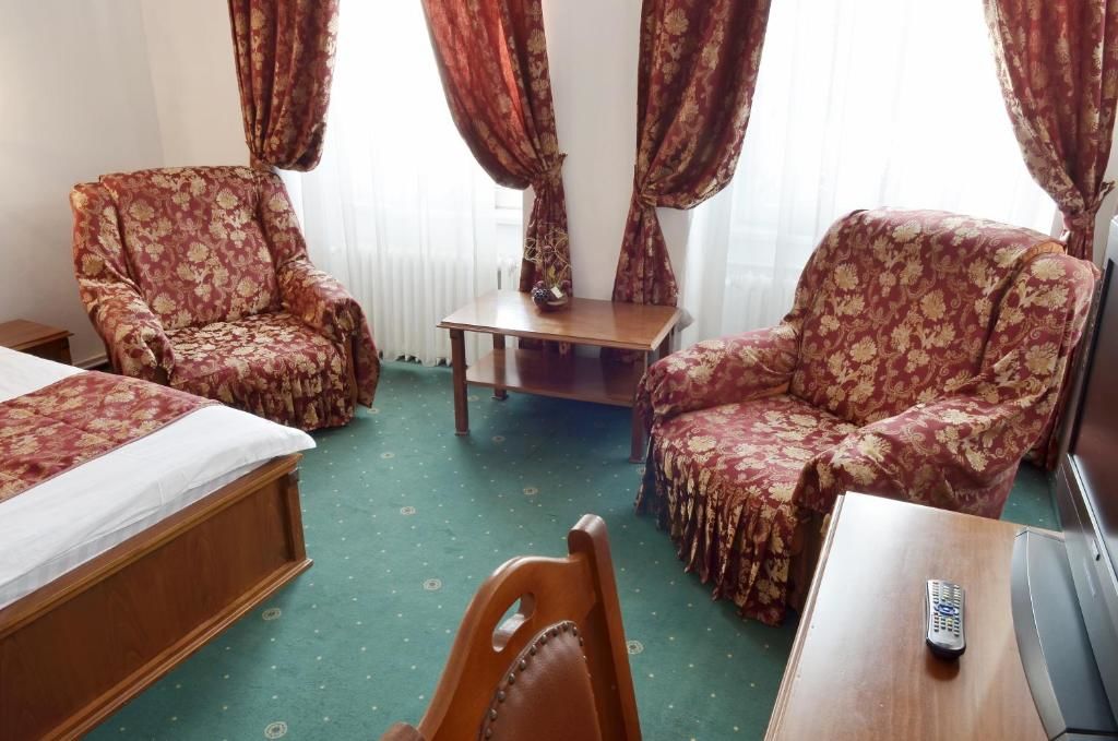 Отель Hotel Transilvania Клуж-Напока-59